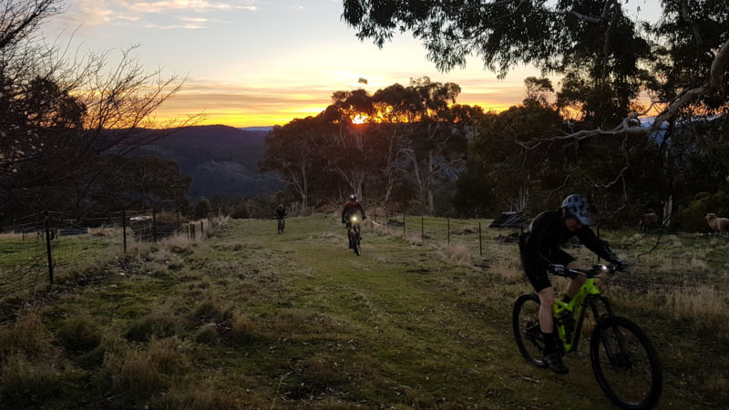 Have you tried mountain biking at night? It’s an exhilarating experience that’s sure to give you a buzz! 